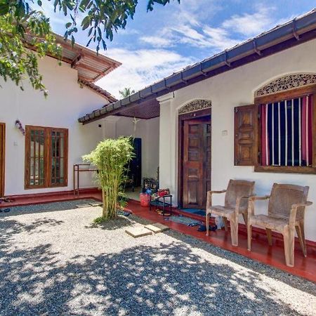 Mango Shade Mirissa Bed and Breakfast Exterior foto