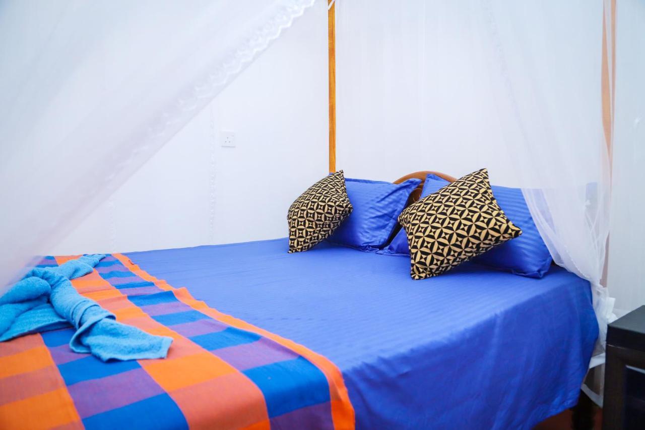 Mango Shade Mirissa Bed and Breakfast Exterior foto